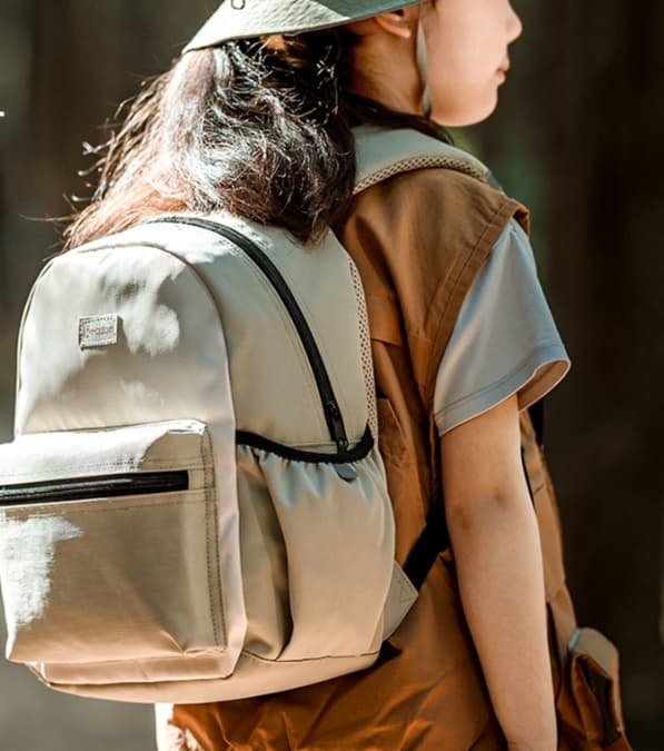 アウトドアメッシュ 軽量キッズリュック